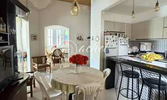 Imagem 9: Casa ampla e nascente em Vilas do Atlântico