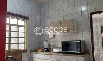 Imagem 4: Casa à venda, 4 quartos, 3 vagas, Jóquei Clube - ARAGUARI/MG