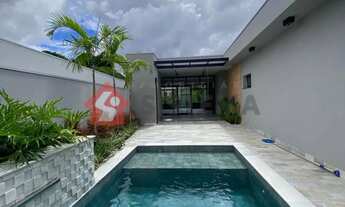 Imagem: Casa térrea no condomínio PORTO MADERO