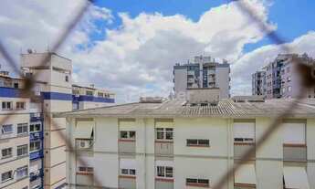 Imagem 6: Imóvel para venda tem 56 metros quadrados com 2 quartos em Vila Ipiranga - Porto Alegre