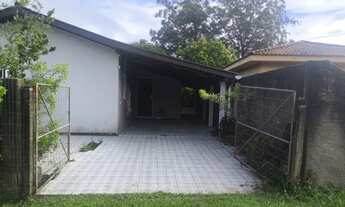 Imagem: Casa com Terreno à Venda - Divisa Imbituba