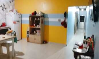 Imagem 4: Valor R$250.000 cassa com messes de construída 30 metros escola final da linha de ônibus