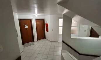 Imagem 6: Apartamento com 2 quartos, Novo Mundo, para venda