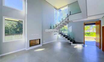 Imagem 5: Sobrado de alto padrão à venda no condomínio City Park na cidade de Cachoeirinha, 3 suítes