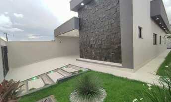 Imagem 4: Casa para Venda em Aparecida de Goiânia, Garavelo, 3 dormitórios, 3 suítes, 4 banheiros, 4