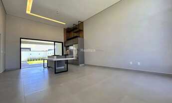 Imagem 3: Casa Térrea de Alto Padrão - 3 Suítes - Cond. Pérola do Vale, Tremembé