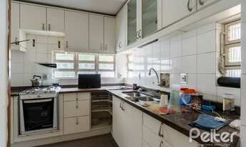 Imagem 7: PORTO ALEGRE - Casa Padrão - Ipanema