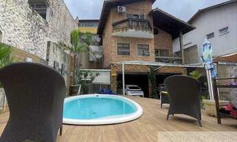 Imagem 2: Exatamente atrás do The Square! R Damasco - 3sts, piscina, gourmet, lareira