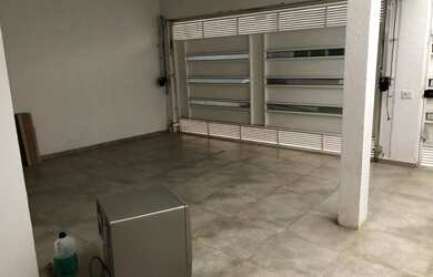 Imagem 2: Casa para Venda em Mogi das Cruzes, Residencial Algarve, 3 dormitórios, 3 suítes, 5 banhei