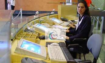 Imagem 6: O Centro de Controle é totalmente informatizado, cuidando sem interrupção de uma gama comp