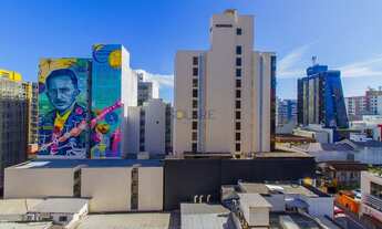 Imagem 5: Apartamento de 2 dormitórios, dependência e 1 vaga de garagem à venda no Centro