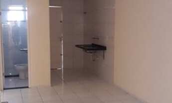 Imagem 3: Apartamento com 2 dormitórios para alugar, 45 m² por R$ 550,00/mês - Barroso - Fortaleza/C