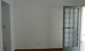 Imagem 4: Alugo Oswaldo Cruz casa 2 quartos, vaga, perto comércio e Intendente Magalhães