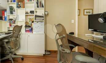 Imagem 6: Apartamento para venda possui 253 metros quadrados com 4 quartos