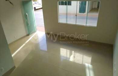 Imagem 3: Sobrado em condomínio com 3 Suítes