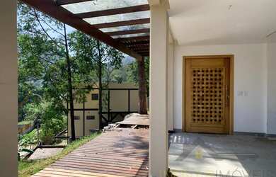 Imagem 5: Casa para Venda em Rio de Janeiro, Campo Grande, 3 dormitórios, 3 suítes, 4 banheiros, 6 v