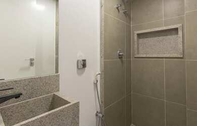 Imagem 2: Apartamento para venda com 96 metros quadrados com 3 quartos em Copacabana - Rio de Janeir