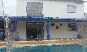 Imagem 5: IBIÚNA; linda Chácara em Condomínio; Olha Só; São 1.000m2 - Snd 04 Suítes, Piscina c/casca