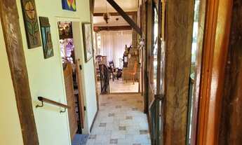 Imagem 2: Linda casa em condomínio com 5 dormitórios, condomínio com área de lazer completa