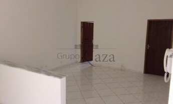 Imagem 2: Sao Jose dos Campos - Casa Padrão - Parque Nova Esperanca