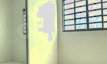 Imagem 3: Casa com 3 quartos - Bairro Residencial Village Garavelo em Aparecida de Goiânia