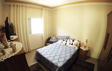 Imagem 5: Sobrado de 4 dormitórios, sendo 3 suítes, no Balneário Florida, em Praia Grande