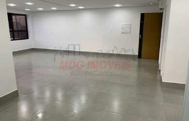 Imagem 6: Sala Comercial ao lado do metrô Santa Cruz com 2 vagas de garagem