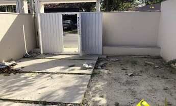 Imagem 5: Casa com três quartos pertinho da praia de Itaipuaçu! Confira!