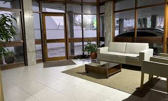 Imagem 3: Apartamento com sacada para venda tem 87 m² com 3 quartos em Floresta - Porto Alegre - RS