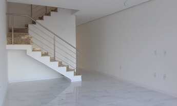 Imagem 2: À venda sobrado, 165m², 4 suites, closet,living amplo,lavabo,área de serviço separada, pát