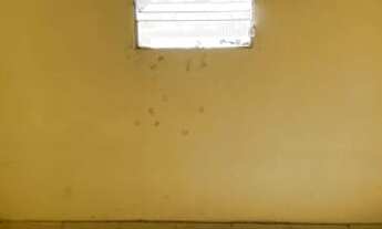 Imagem 2: CASA À VENDA - PRAÇA 14