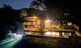 Imagem 5: Casa de condomínio para venda possui 468 metros quadrados com 4 quartos