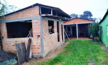 Imagem 5: Terreno com (2) Casas a venda, sendo uma Casa De 3 Dormitórios e a outra Casa De 2 Dormitó