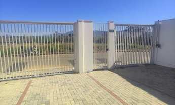 Imagem 4: Casa de condomínio, estilo sobrado, no Vergani!!