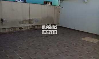 Imagem 5: Casa para aluguel 4 quartos no Bairro GLORIA