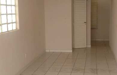 Imagem 2: Sala Comercial Setor Bela Vista 2,40x7 mts+ 14 m2 extensão Fundo