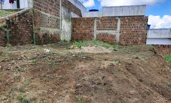 Imagem 5: Terreno próximo a UPE