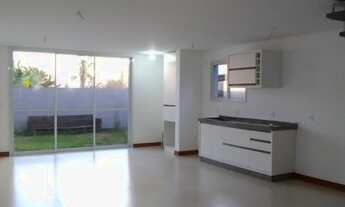 Imagem 3: Sobrado para aluguel com 250 metros quadrados com 3 quartos em Campeche - Florianópolis