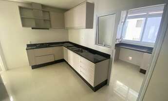 Imagem 7: Apartamento para aluguel possui 250 metros quadrados com 4 quartos em Centro - Florianópol