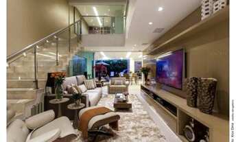 Imagem 4: Casa de condomínio para venda possui 500 metros quadrados com 4 quartos