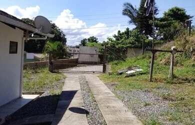 Imagem 4: Casa Averbada Casa com 3 dormitórios