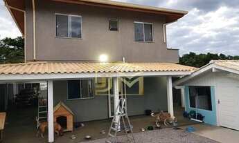 Imagem 4: Linda casa para venda com 360 metros quadrados, possui 5 dormitórios