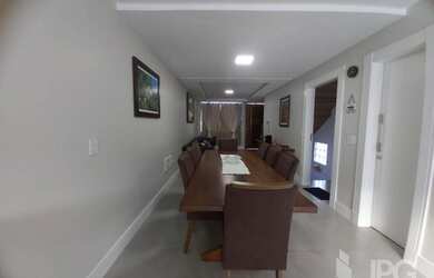 Imagem 2: Casa para alugar anual com 3 Dormitórios em Balneário Camboriú