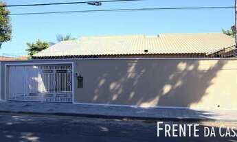 Imagem: Casa 330 m² com 4 quartos, 2 suítes e