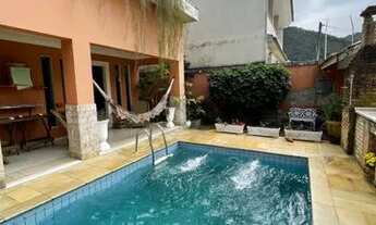 Imagem 4: Casa de condomínio para venda com 200 metros quadrados com 3 quartos