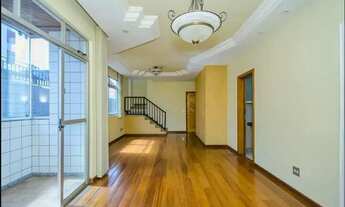 Imagem 3: Cobertura para aluguel tem 240 metros quadrados com 4 quartos