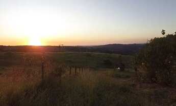 Imagem: Vendo um pedacinho no paraíso. Terreno
