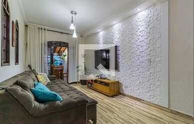 Imagem 2: Casa para Aluguel - Vila Luzita, 3 Quartos, 200 m2