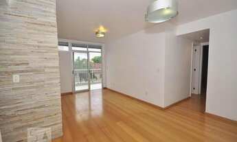 Imagem 3: Apartamento para Aluguel - Freguesia , 2 Quartos, 80 m2