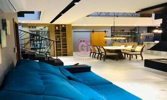 Imagem 1: Casa de condomínio sobrado para aluguel tem 520 metros quadrados com 6 quartos